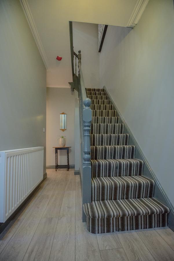 Barnston House - Heswall - Spacious Homely Holiday Home By Rework Accommodation 外观 照片
